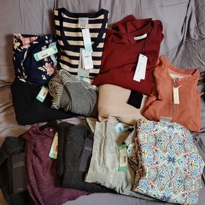 12 Piece Women's Clothing Lot
